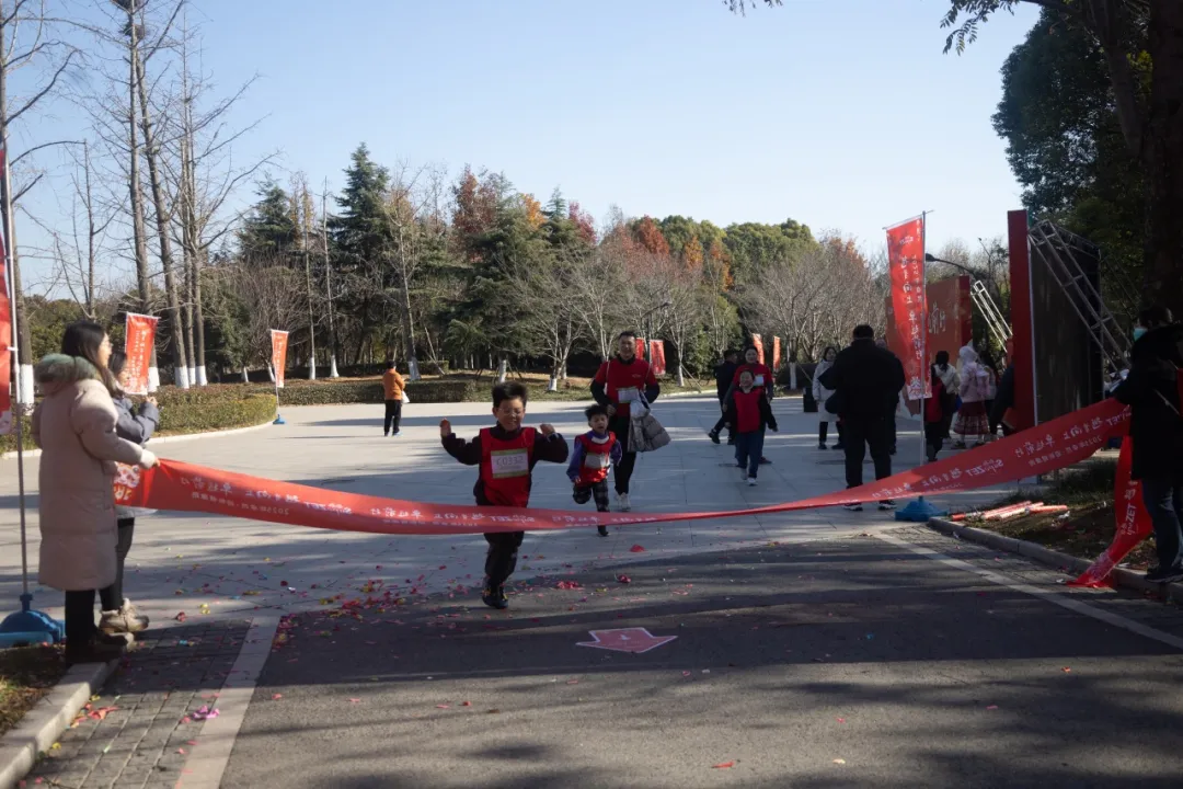 回望2024 启航2025 | 尊龙时凯2025年度战略年会顺利召开